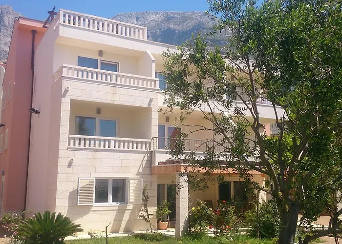 Tino Apartment Makarska