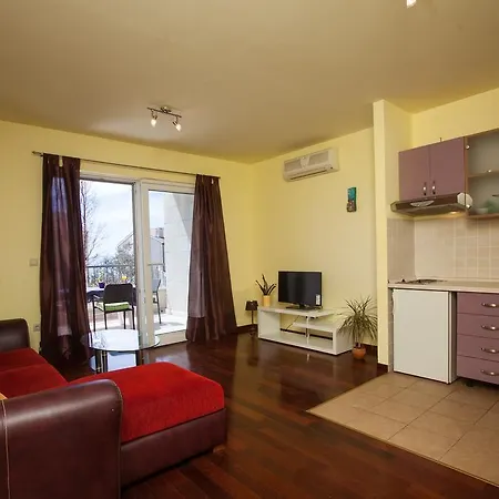 Tino Apartment Makarska