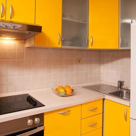 Apartment Tino Makarska