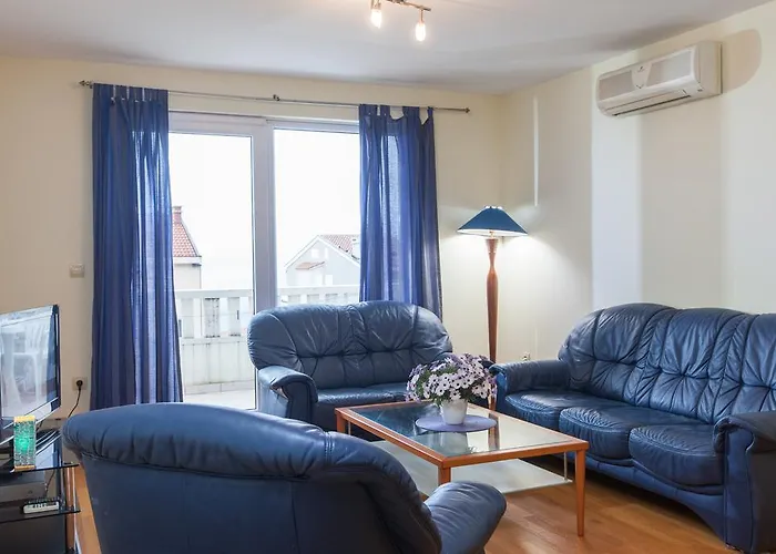 Tino Apartament Makarska