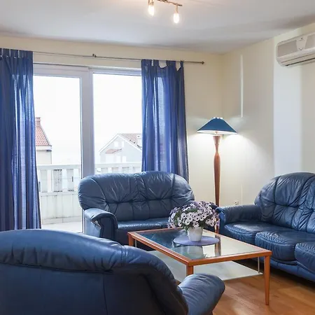 Tino Apartmán Makarská